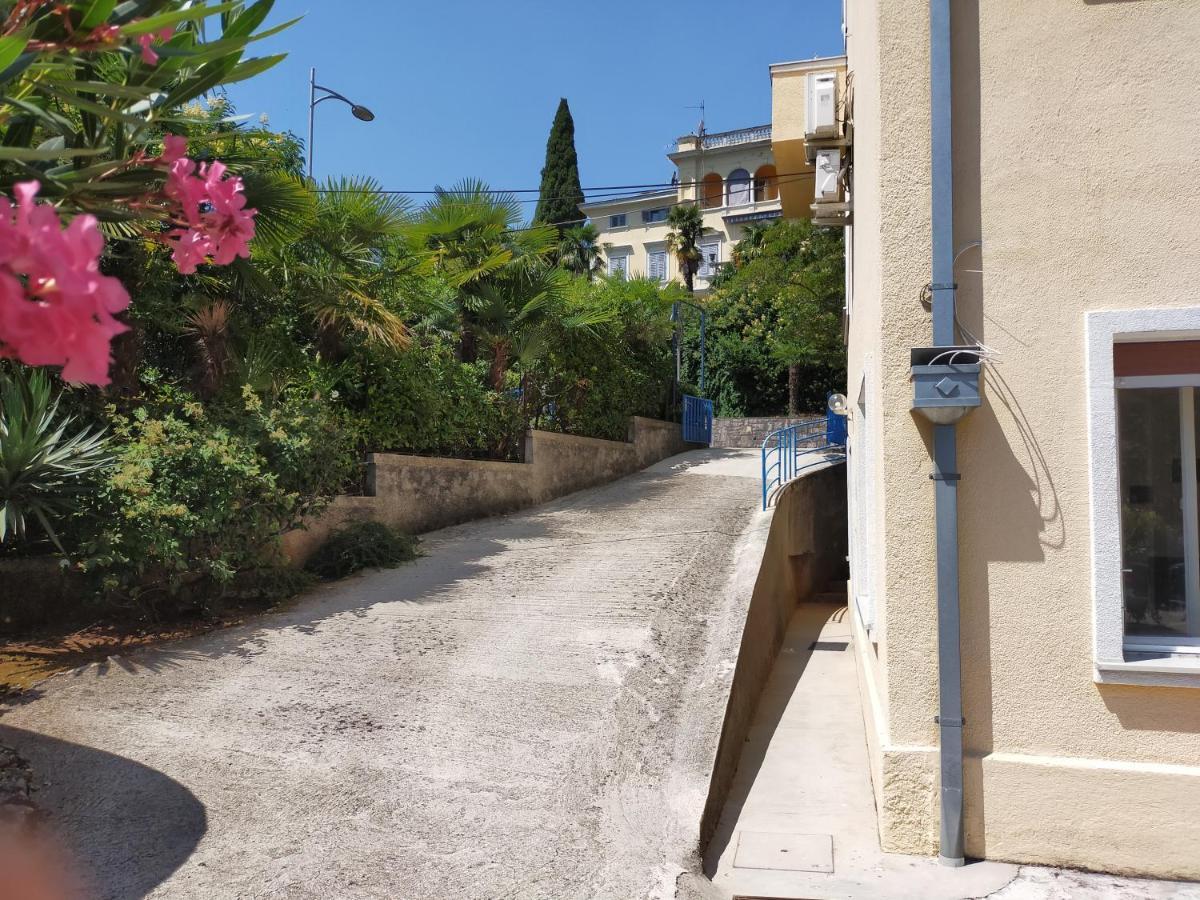 Apartments Ivna Bilek Opatija Exterior foto